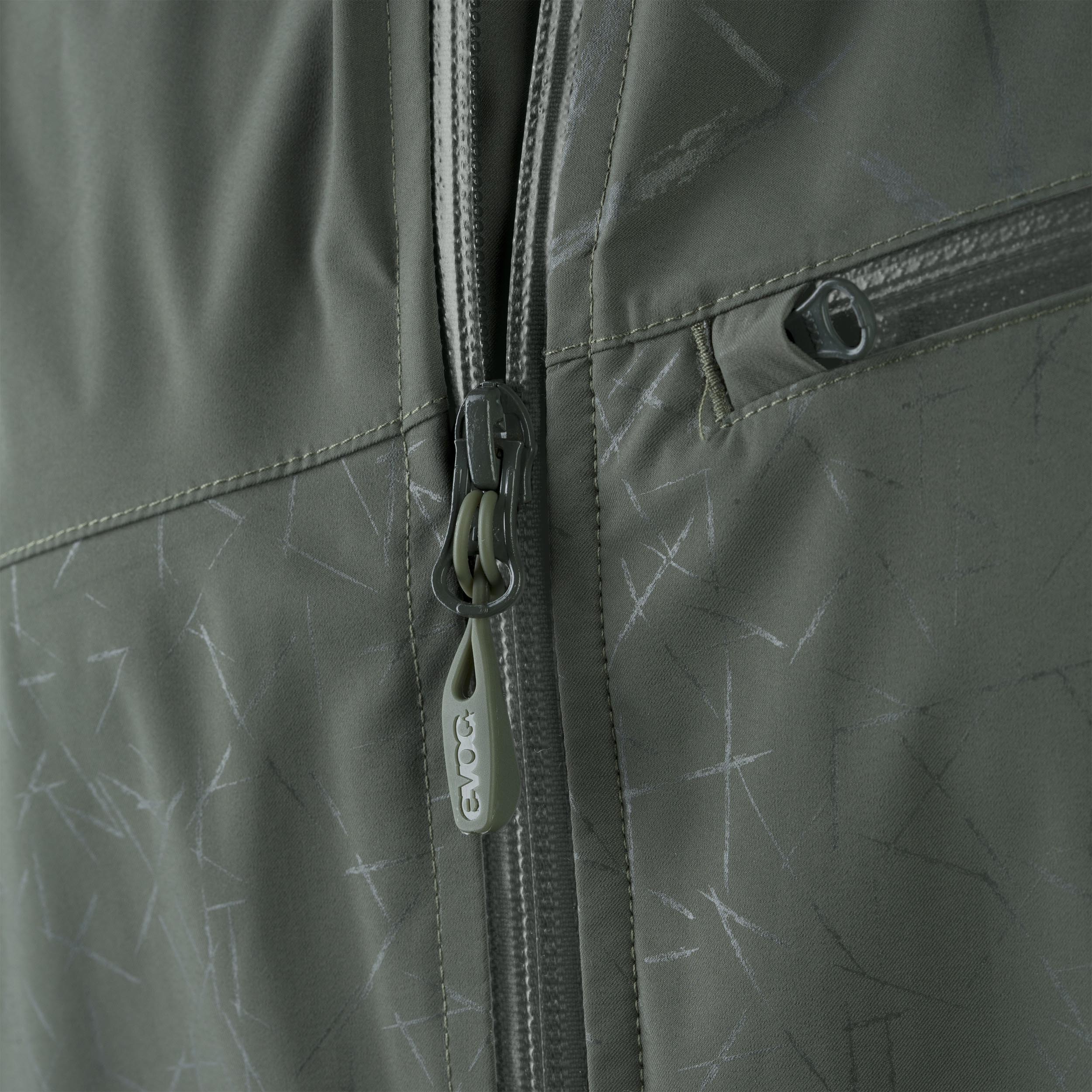 SHIELD JACKET - Image 10